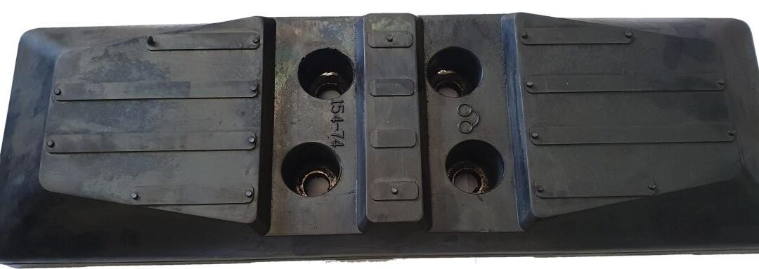 Yanmar YB551 Chain On Rubber Pads