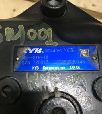 Kubota Genuine OEM - RG611-61200 - Hydraulic Slew Motor KX101-3, U35 - Image 3