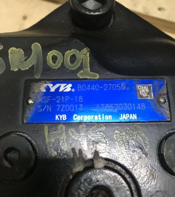 Kubota Genuine OEM - RG611-61200 - Hydraulic Slew Motor KX101-3, U35 - Image 3