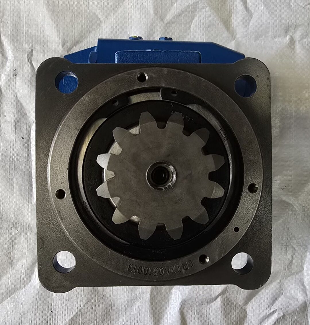 Slew Motor for Takeuchi TB216 - Image 2