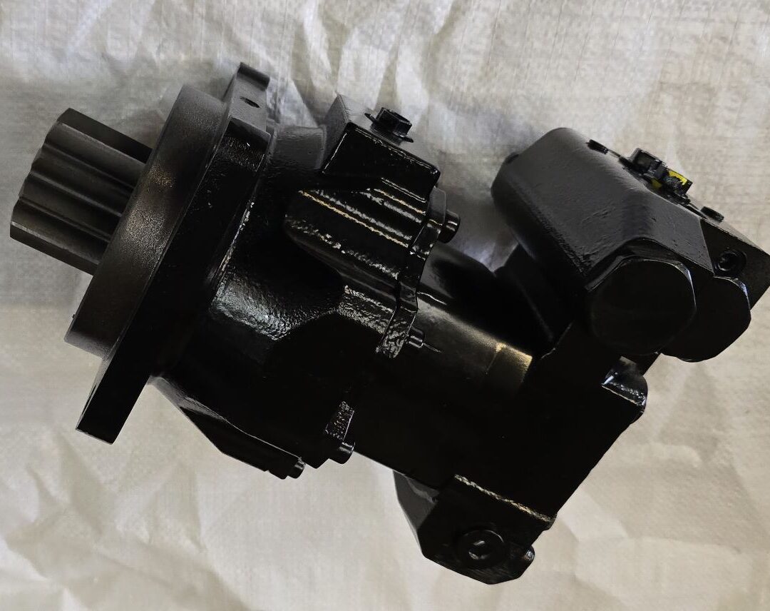 Kubota U25-3 Slew Swing Motor