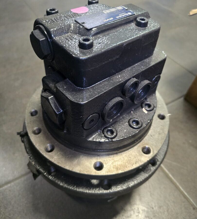 Transmital/Bonfiglioli 702C2KAB42G026VS35LABICC Final Drive Motor