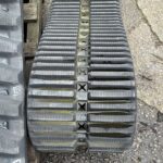 SPECIAL OFFER - 450mm Wide Rubber Tracks for Bobcat 864 / T200 Skid Steer (Pair) - Image 3