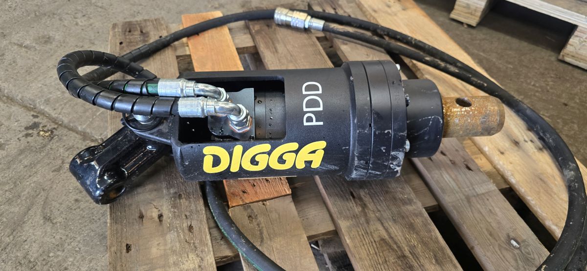 47994 Digga PDD Auger Drive Borer 750Kg to 2Tonne Excavator - Image 1